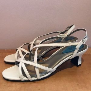 Fitzwell White Heel